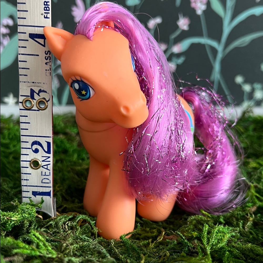 VINTAGE Hasbro My Little Pony figure G3 2002 Island Rainbow Y2K Tinsel Hair ✨ - Picture 15 of 15